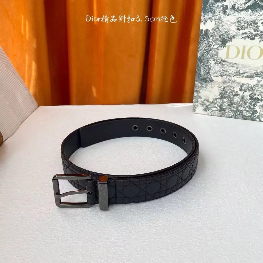  Louis Vuitton Gucci...Belt