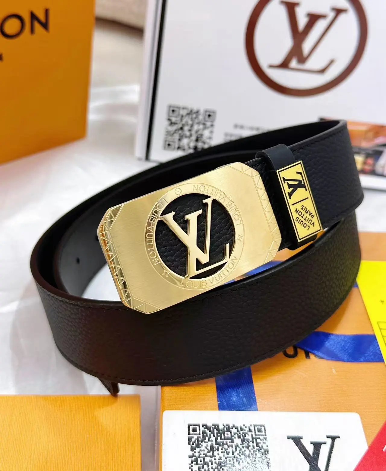  Louis Vuitton Gucci...Belt