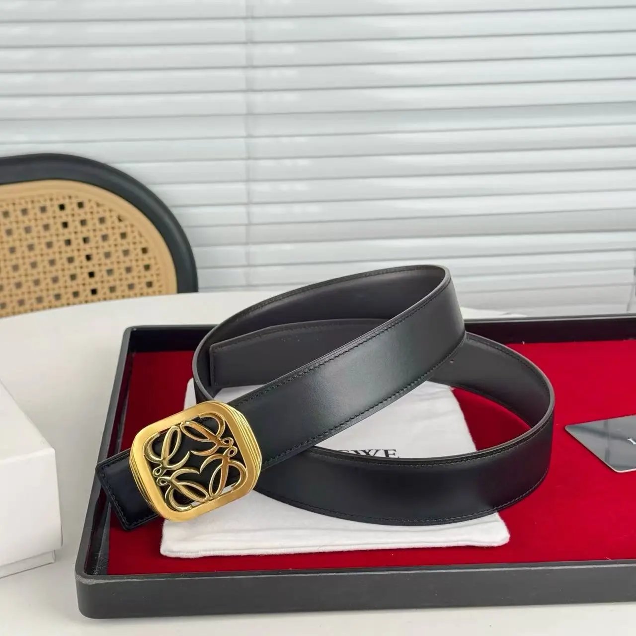  Louis Vuitton Gucci...Belt