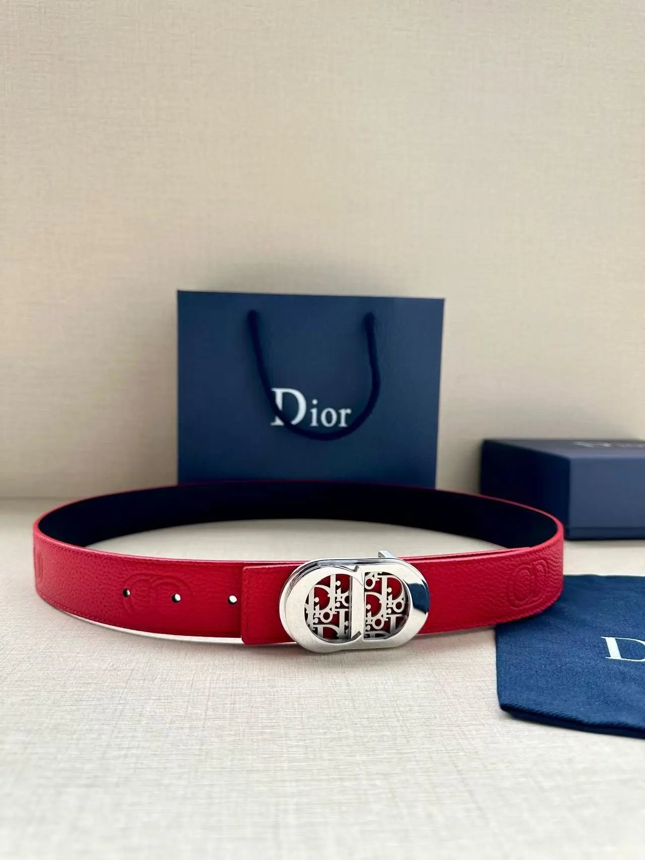  Louis Vuitton Gucci...Belt