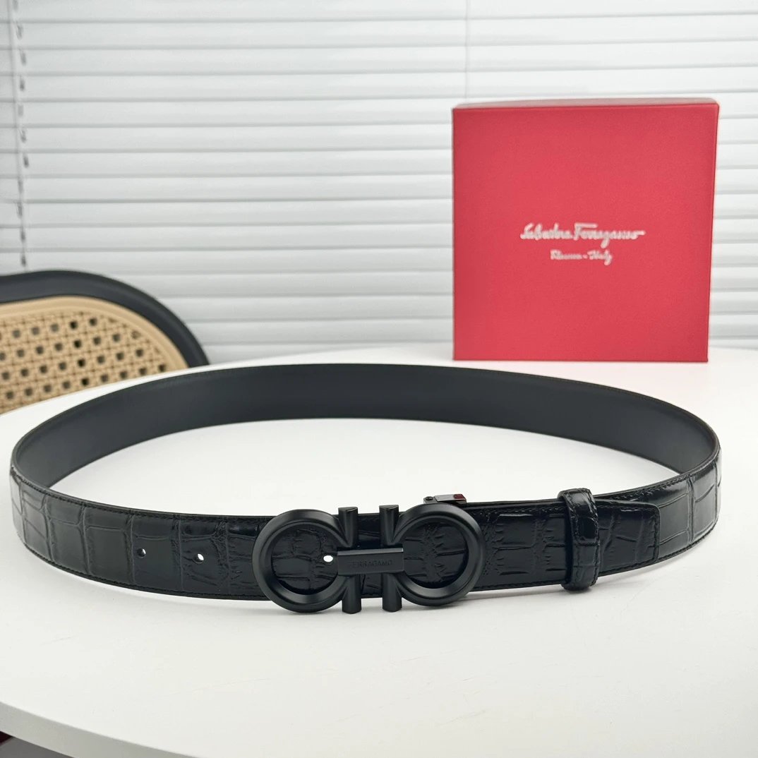 Louis Vuitton Dior...Belt