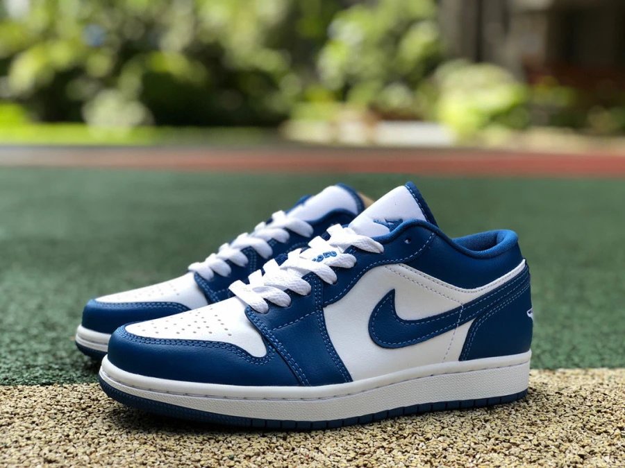 Jordan 1 Low