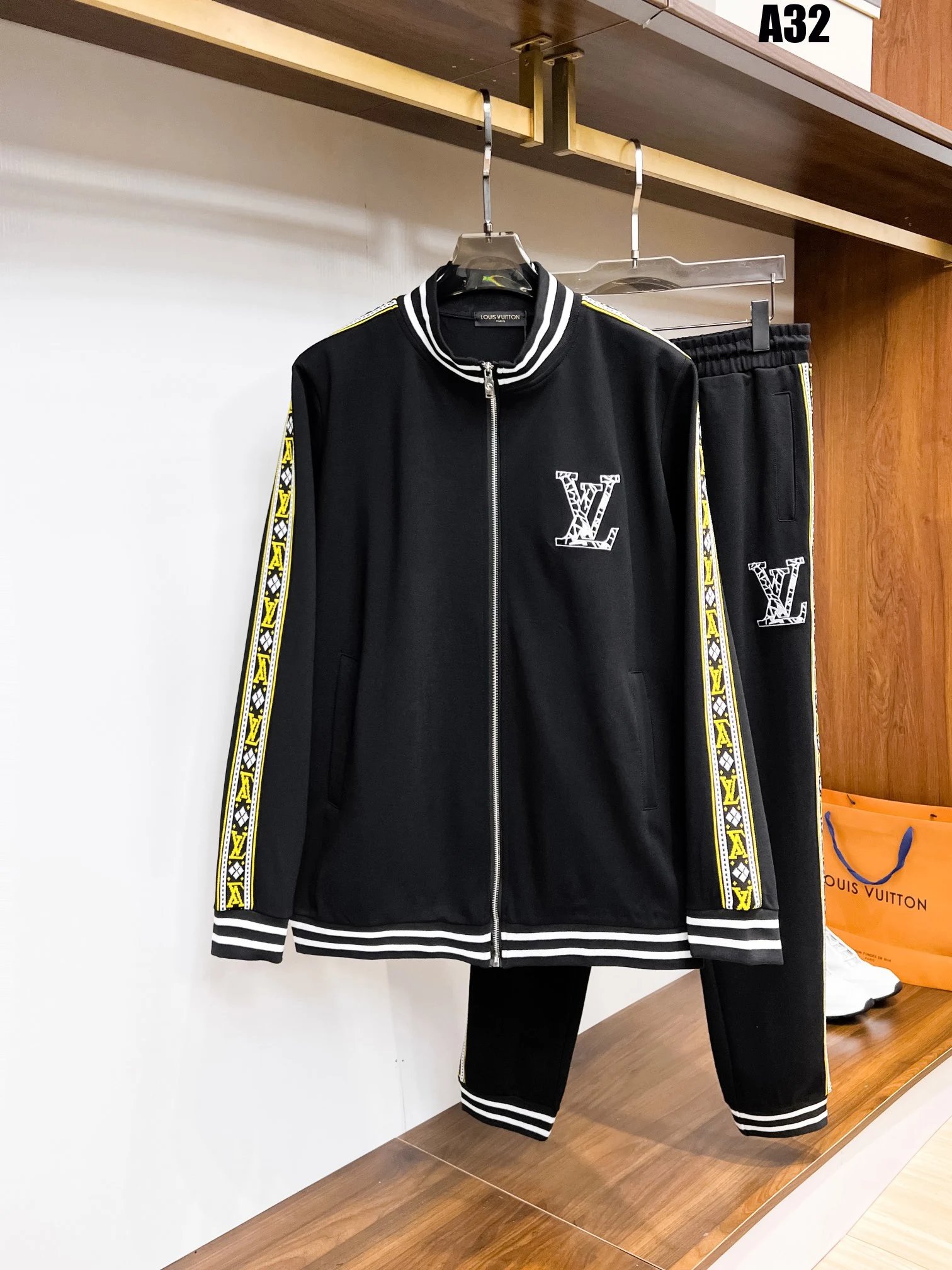 休闲卫衣（153）