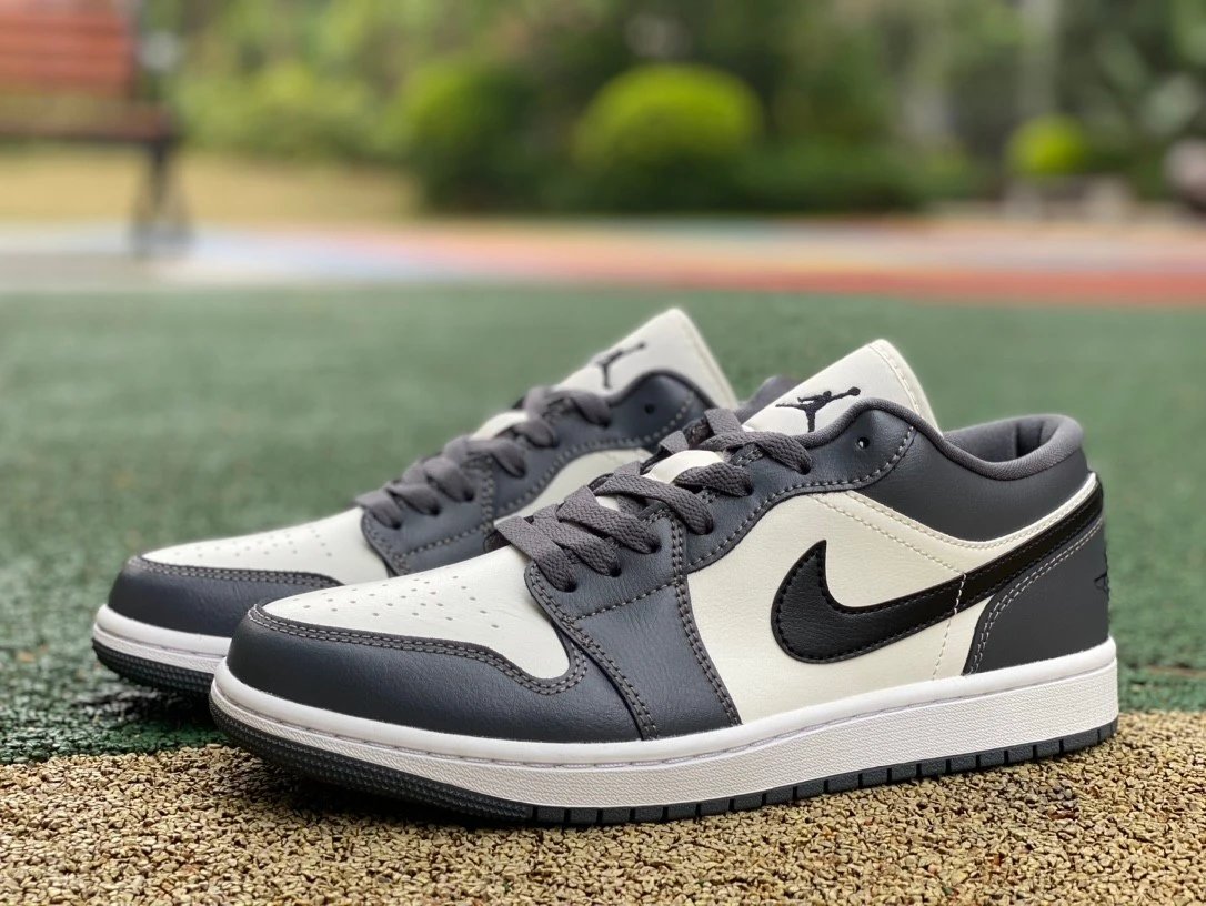 Jordan 1 Low