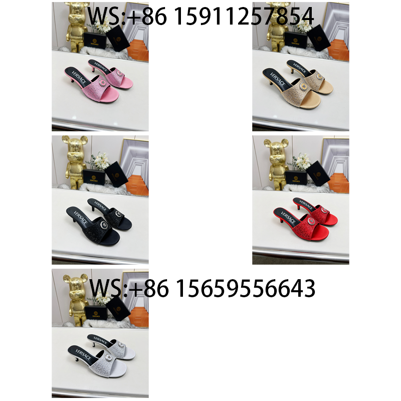 Versace 低厘米高跟鞋