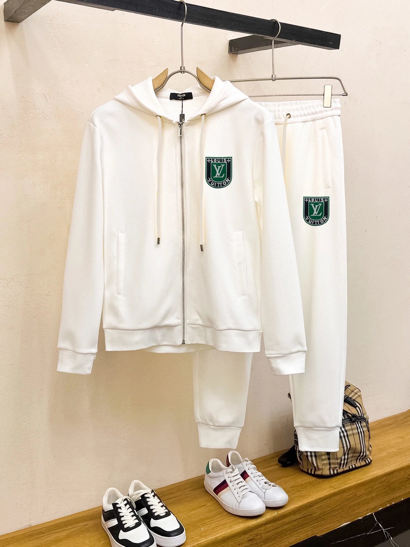 休闲卫衣（153）