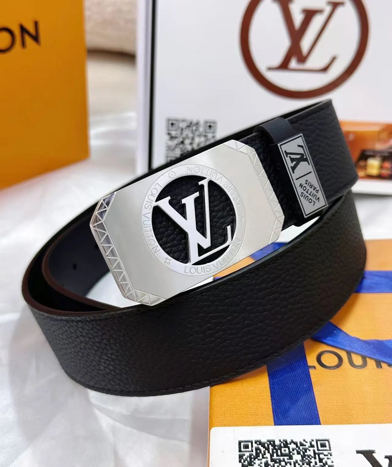  Louis Vuitton Gucci...Belt