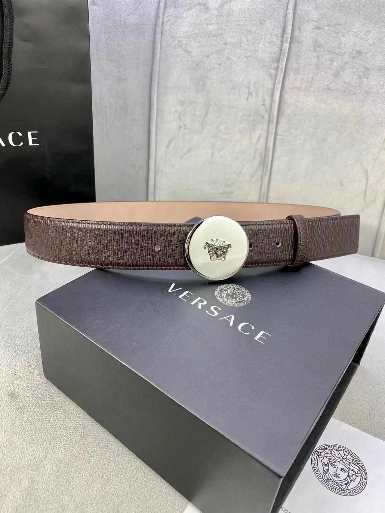  Louis Vuitton Gucci...Belt