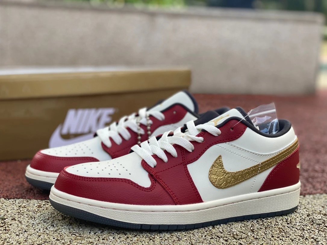 Jordan 1 Low