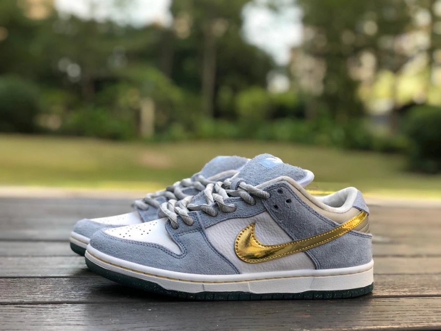 Nike SB Dunk Low