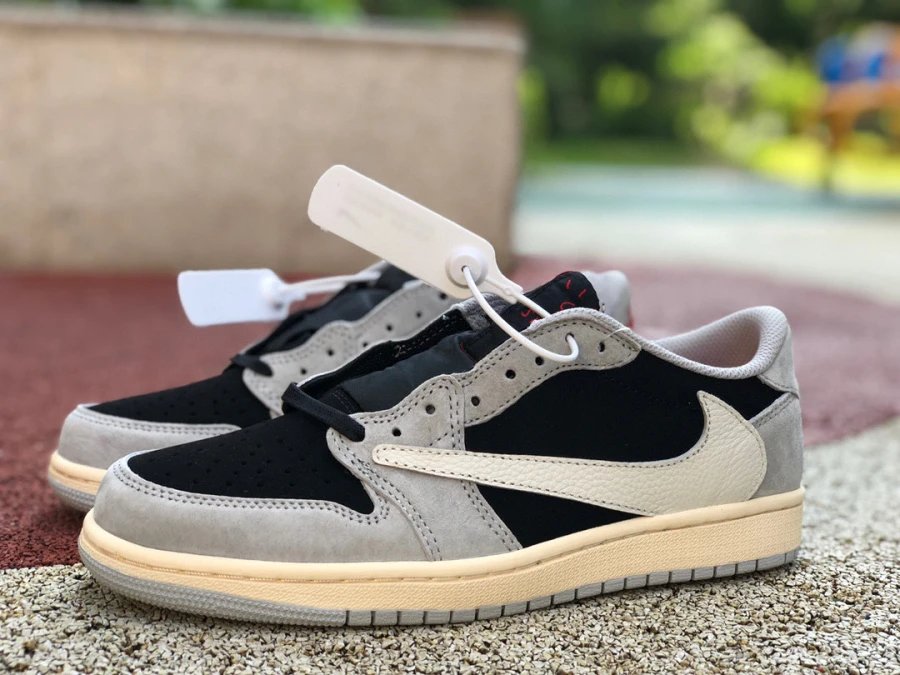 Jordan 1 Low