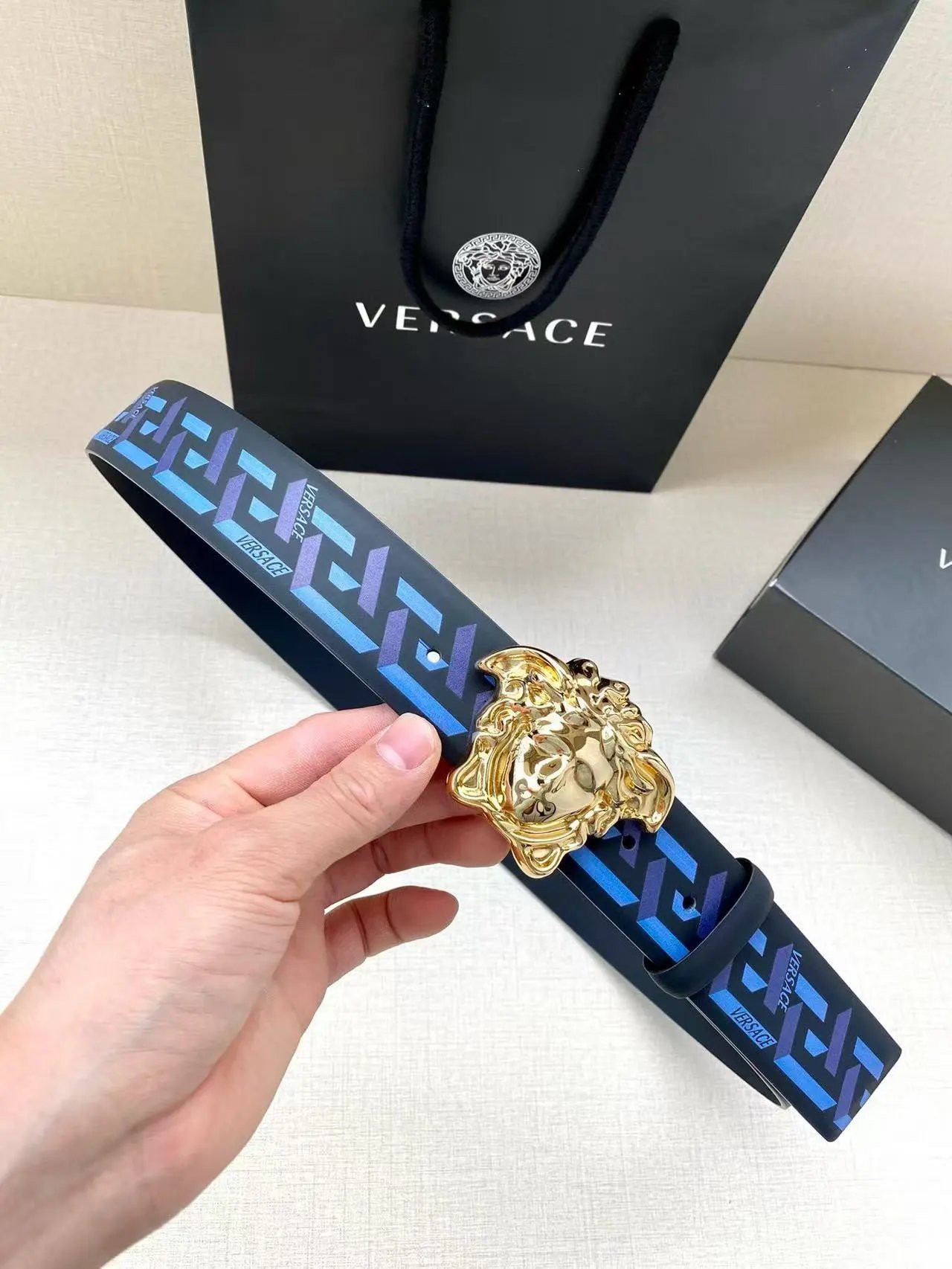  Louis Vuitton Gucci...Belt