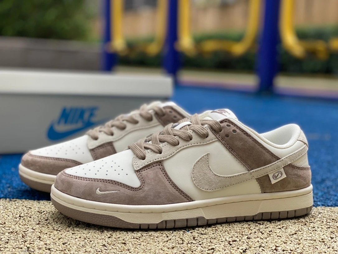 Nike SB Dunk Low
