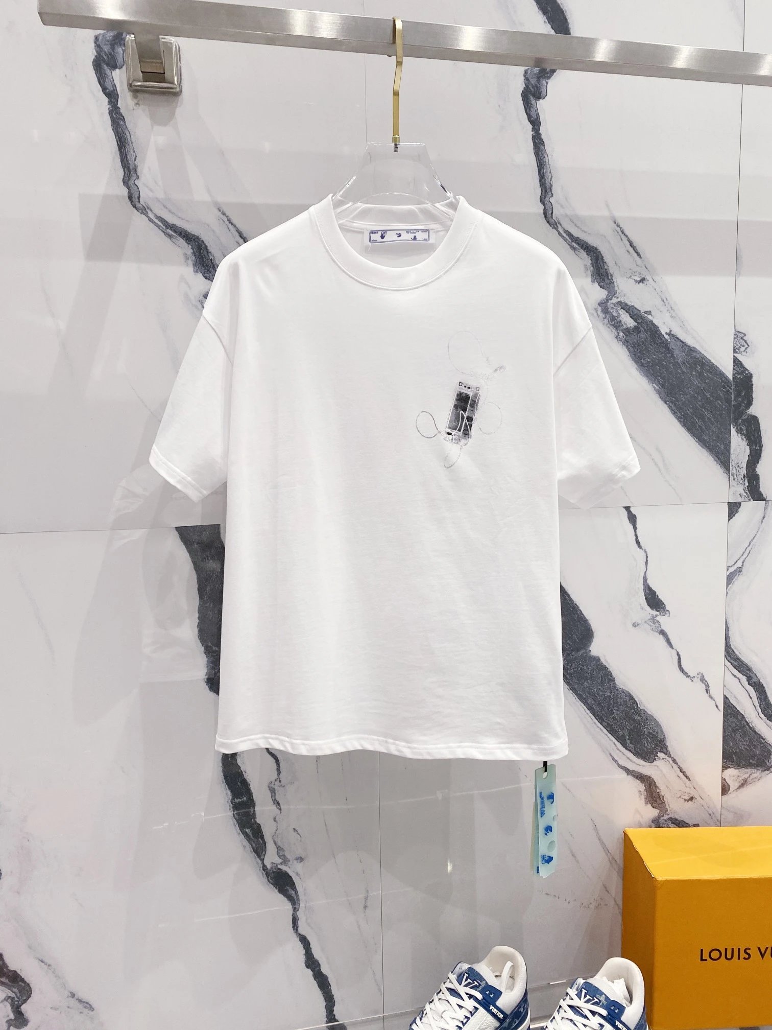  Off-White T-Shirts