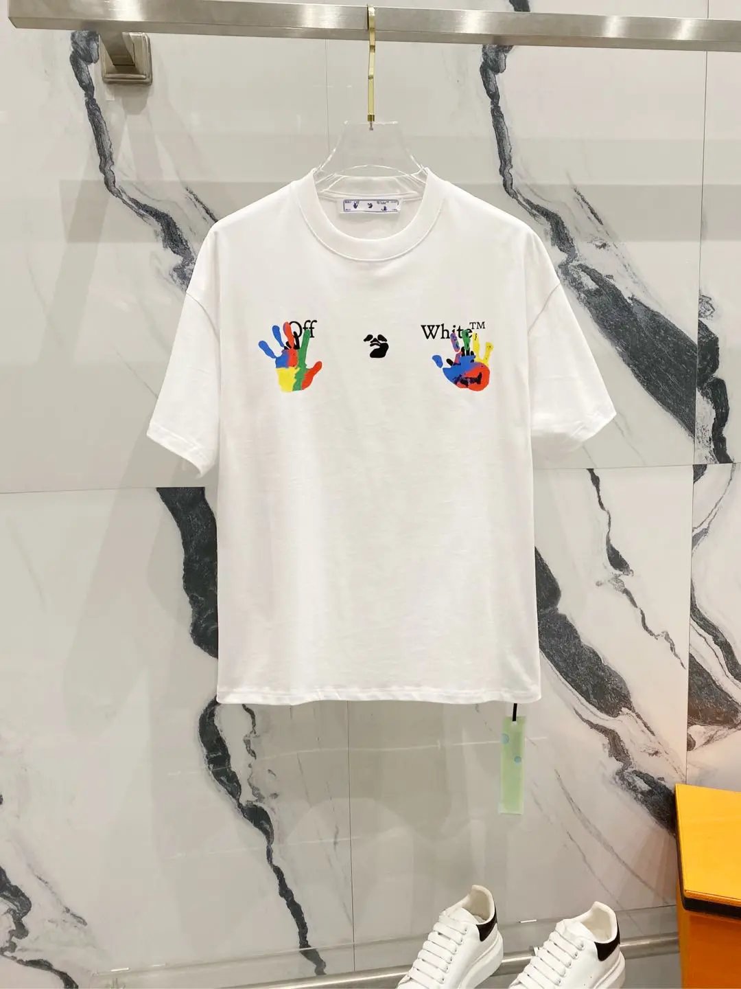  Off-White T-Shirts