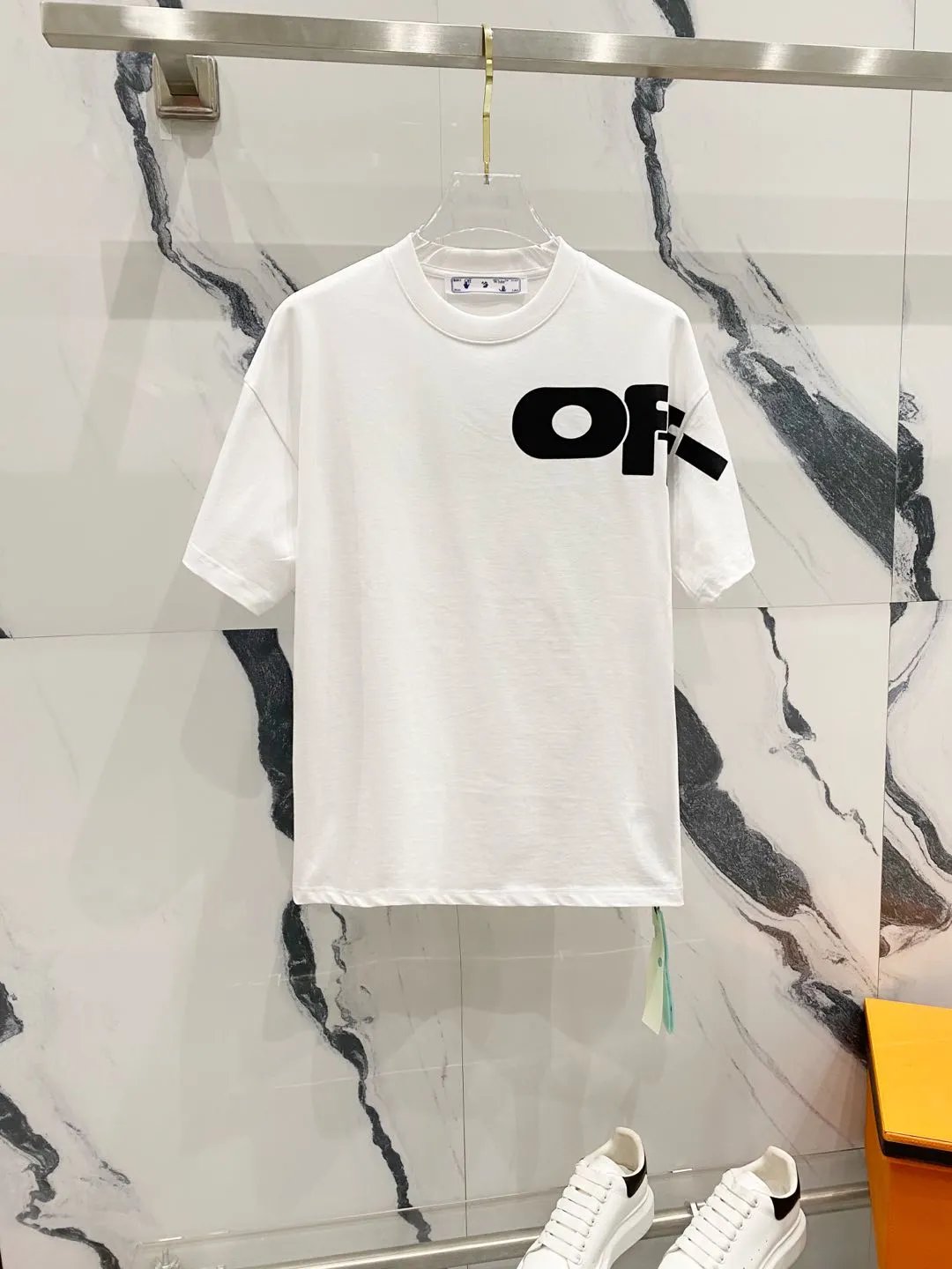  Off-White T-Shirts