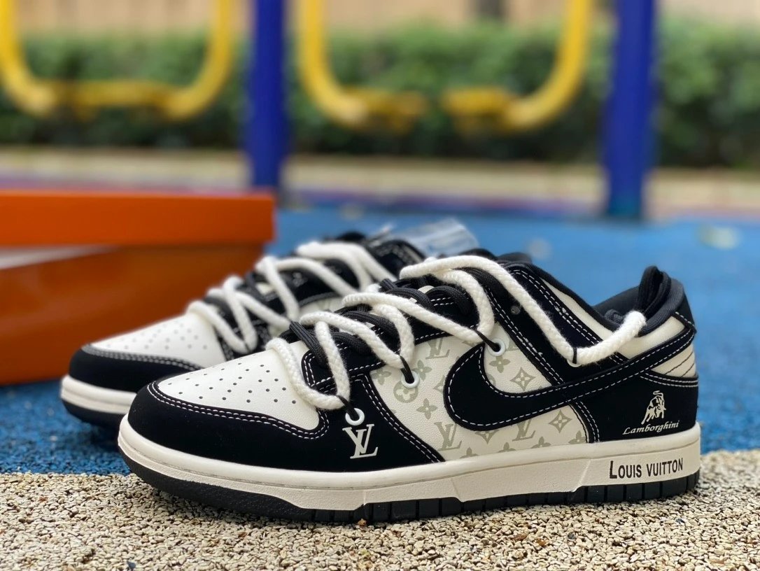 Nike Dunk Low Next Nature