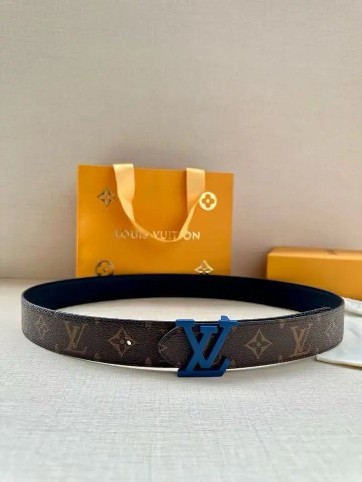  Louis Vuitton Gucci...Belt