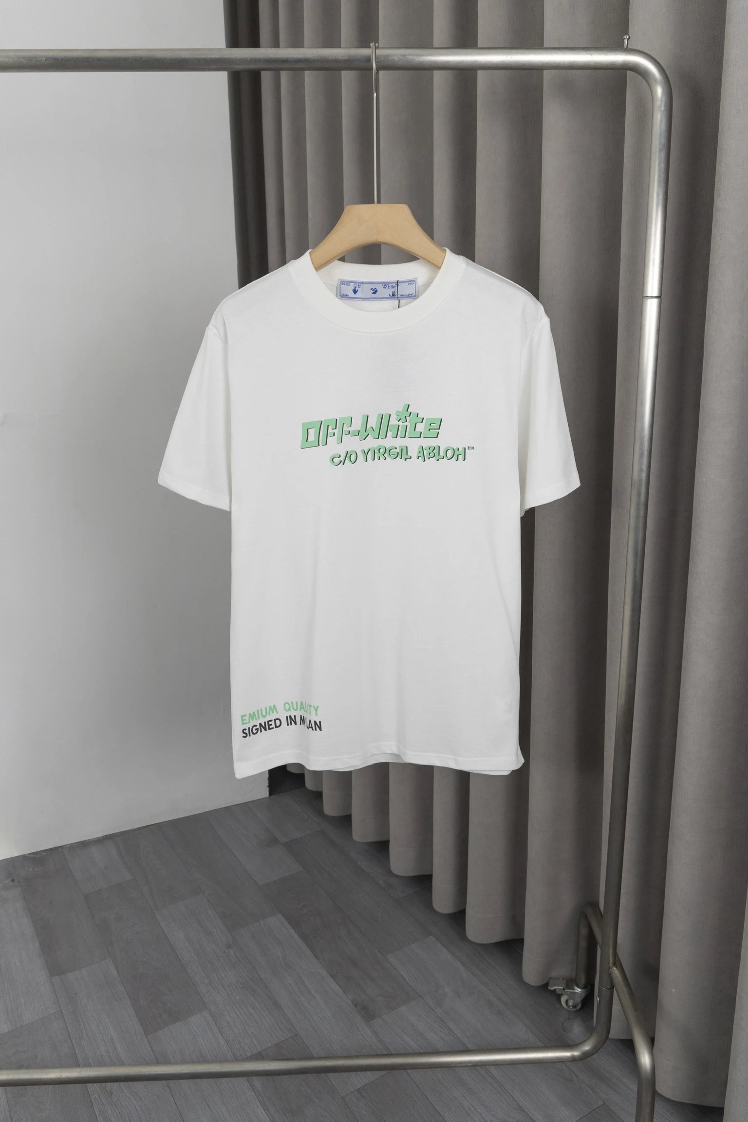  Off-White T-Shirts
