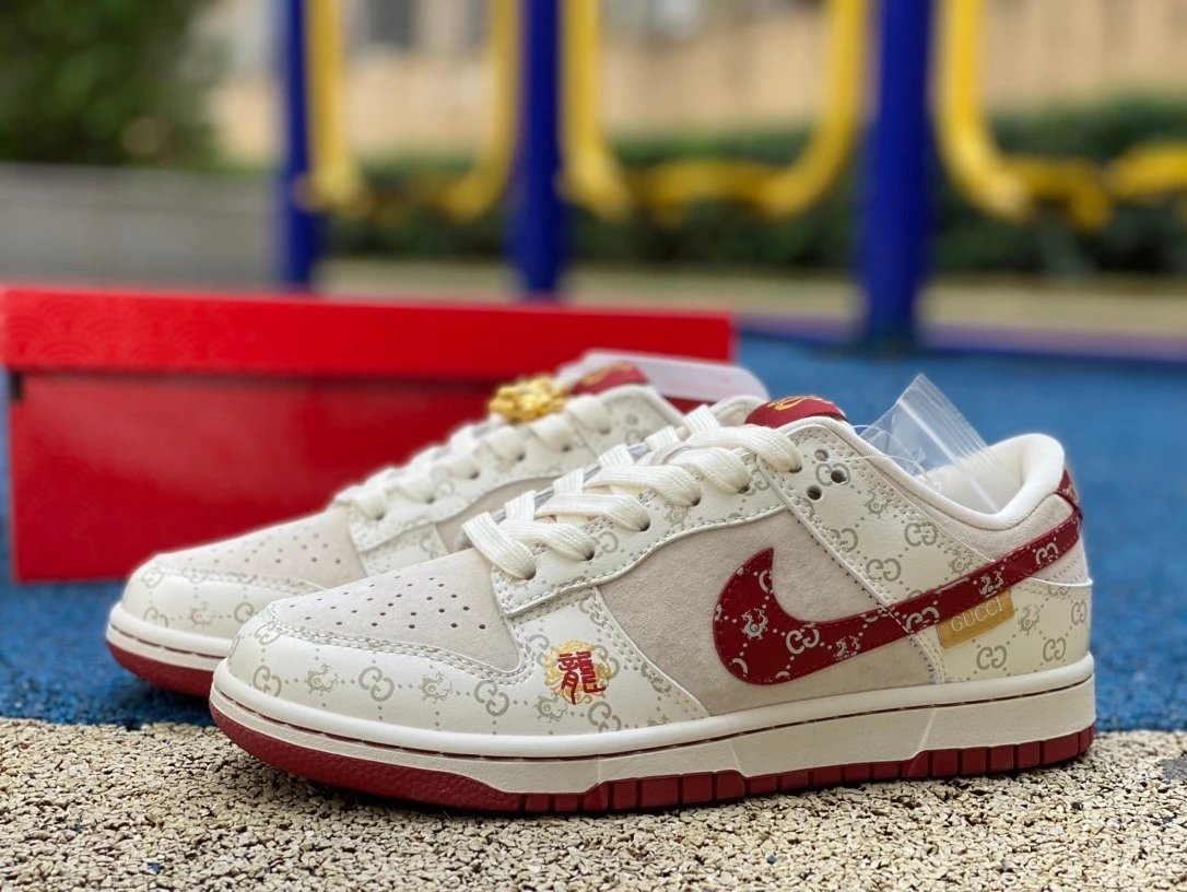 Nike SB Dunk Low