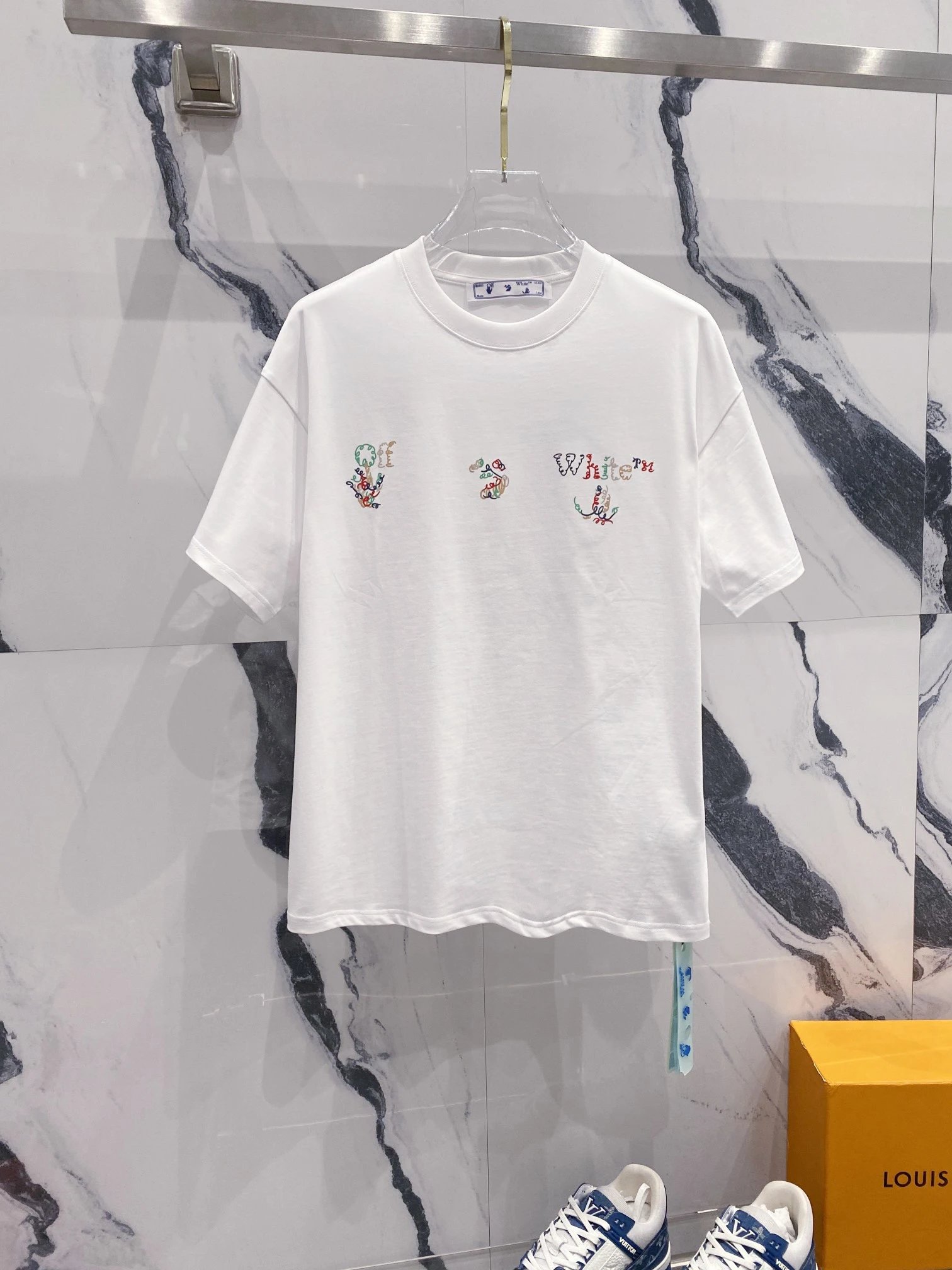  Off-White T-Shirts