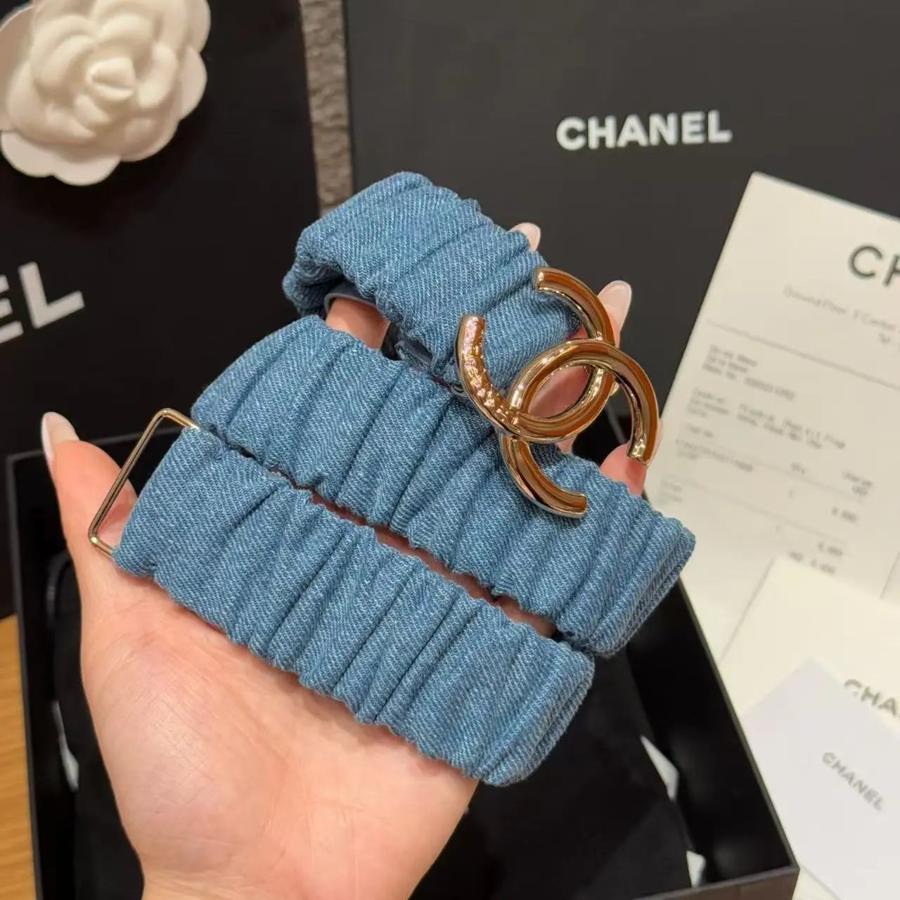 Fendi  Louis Vuitton... Belt