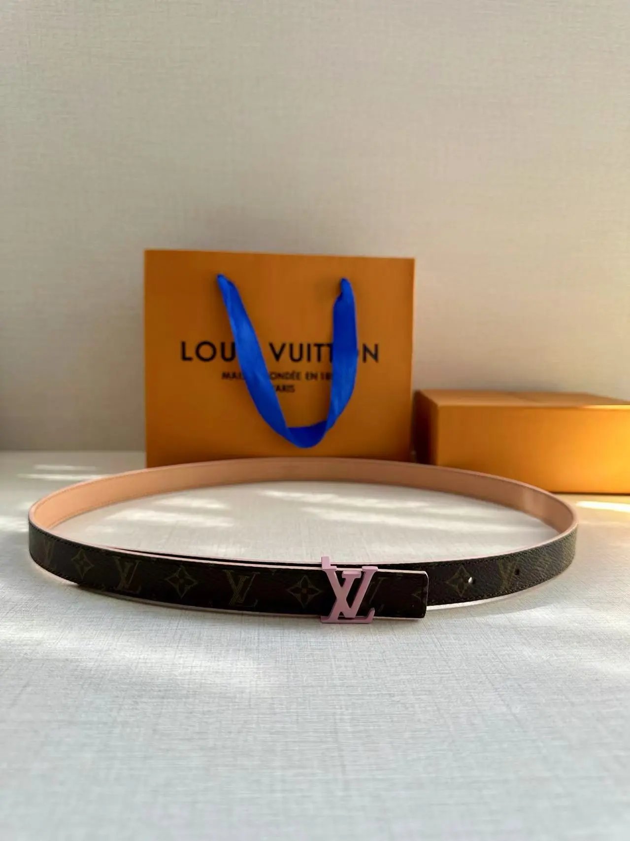 Fendi  Louis Vuitton... Belt