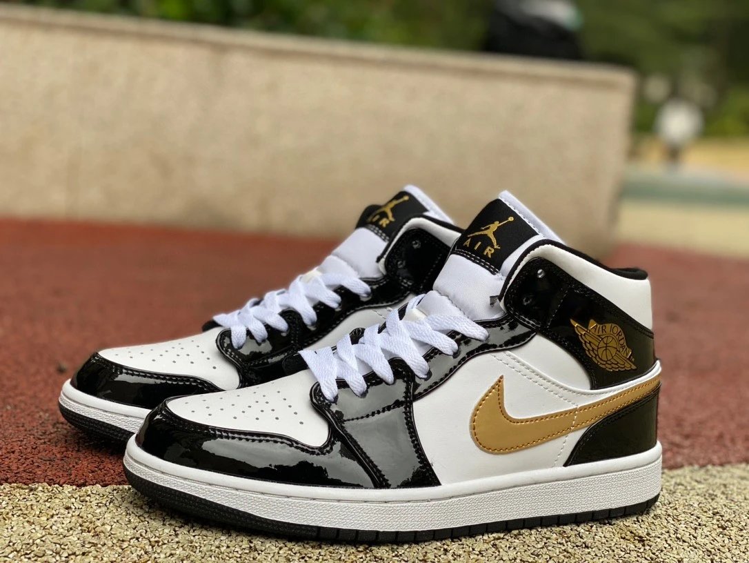 Jordan 1 Mid