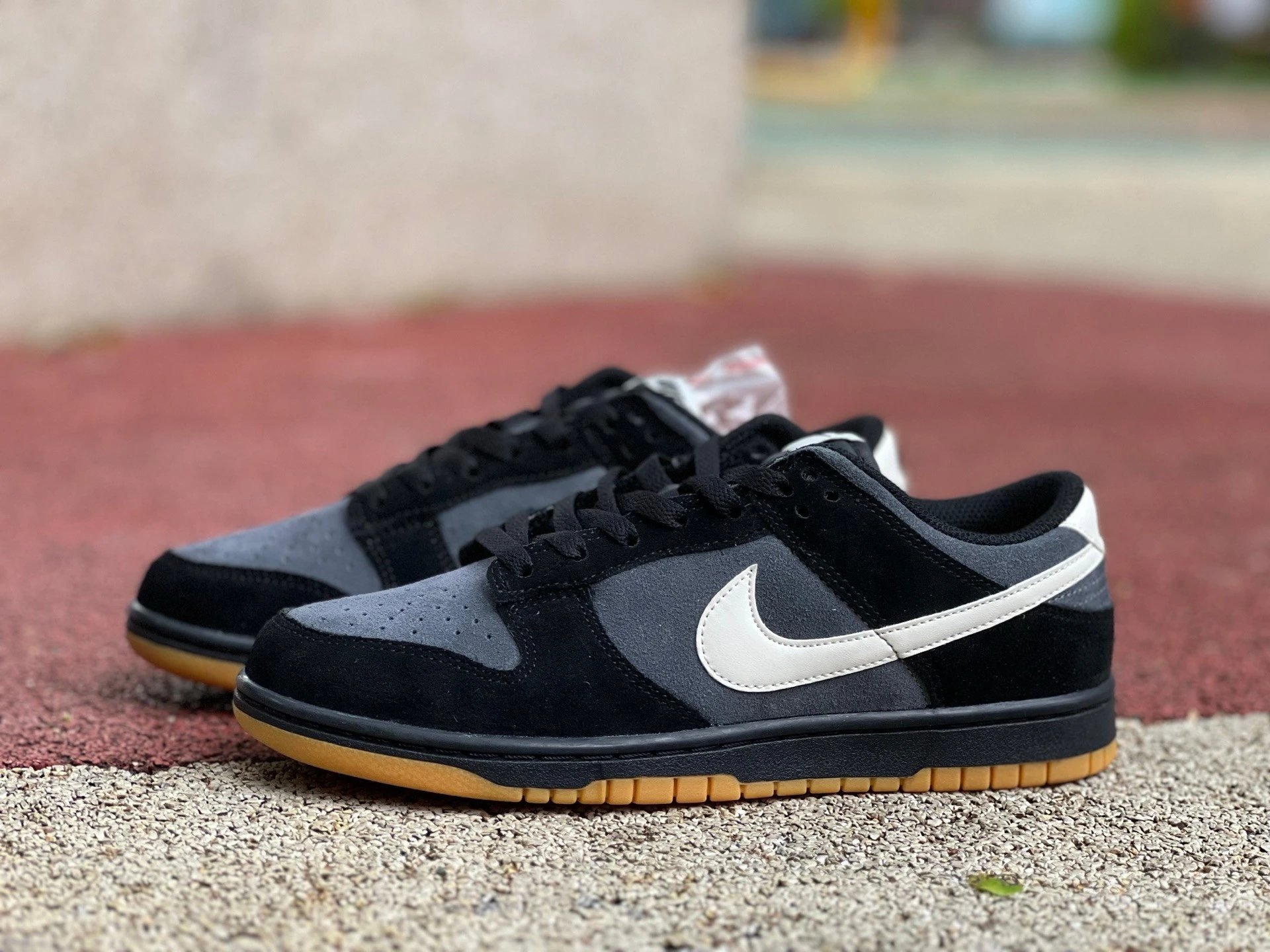Nike Dunk Low Retro