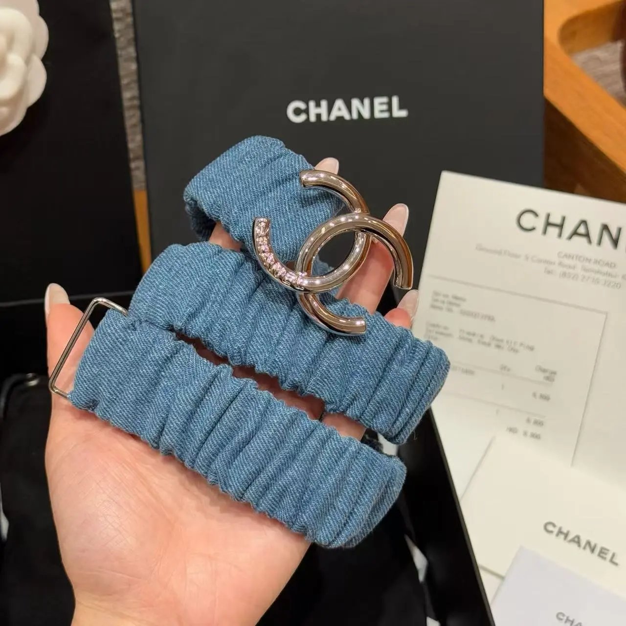 Fendi  Louis Vuitton... Belt