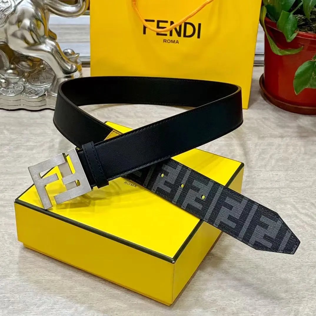 Fendi  Louis Vuitton... Belt