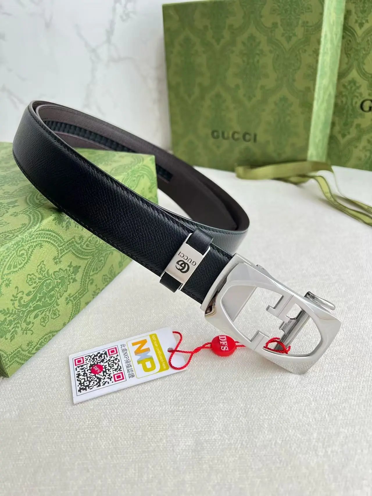  Louis Vuitton Gucci...Belt