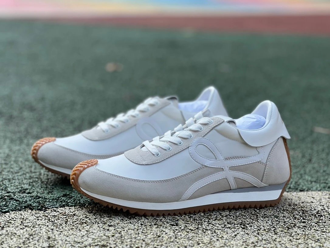 Loewe Flow Runner