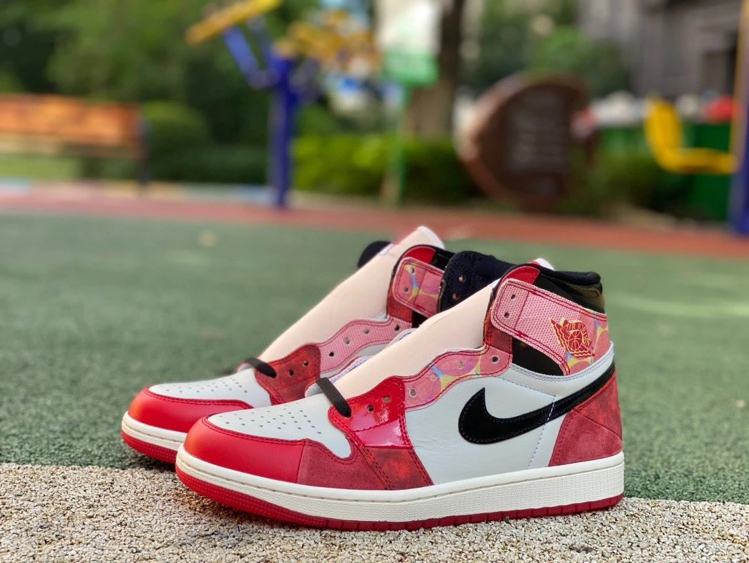 Jordan 1 Retro High OG
