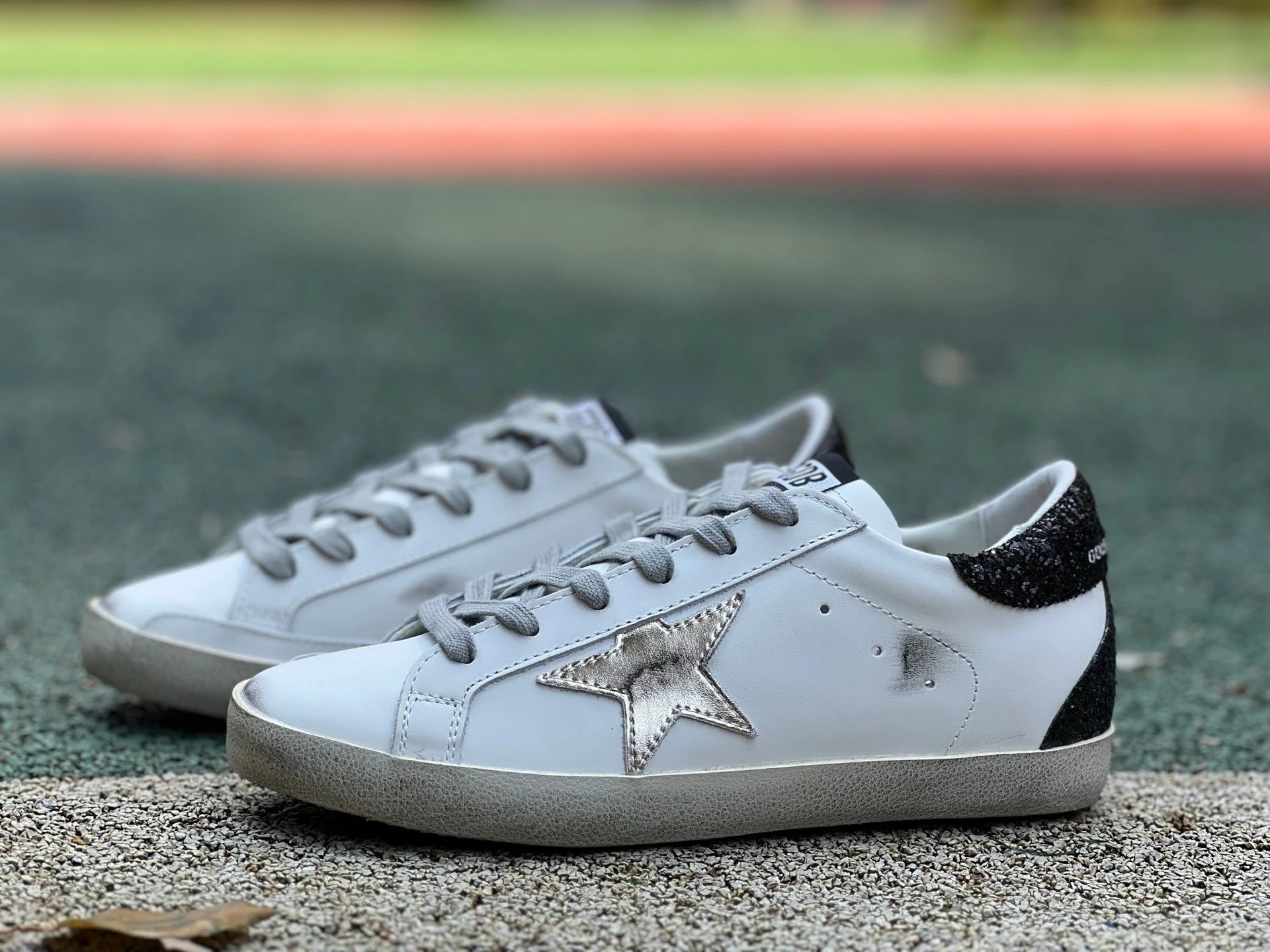 Golden Goose Super-Star