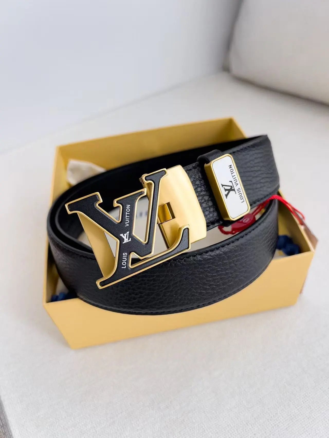  Louis Vuitton Gucci....Belt