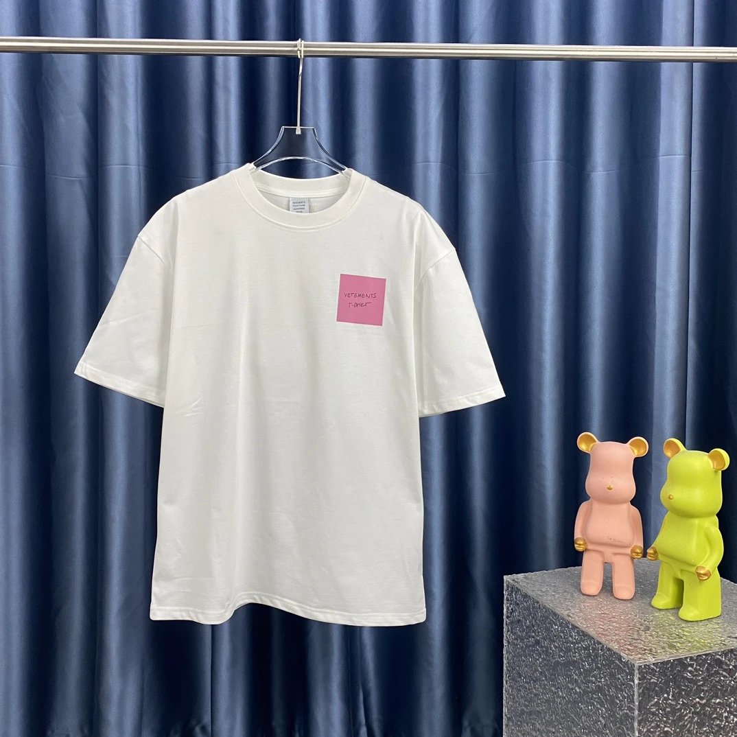 Vetements T-Shirts