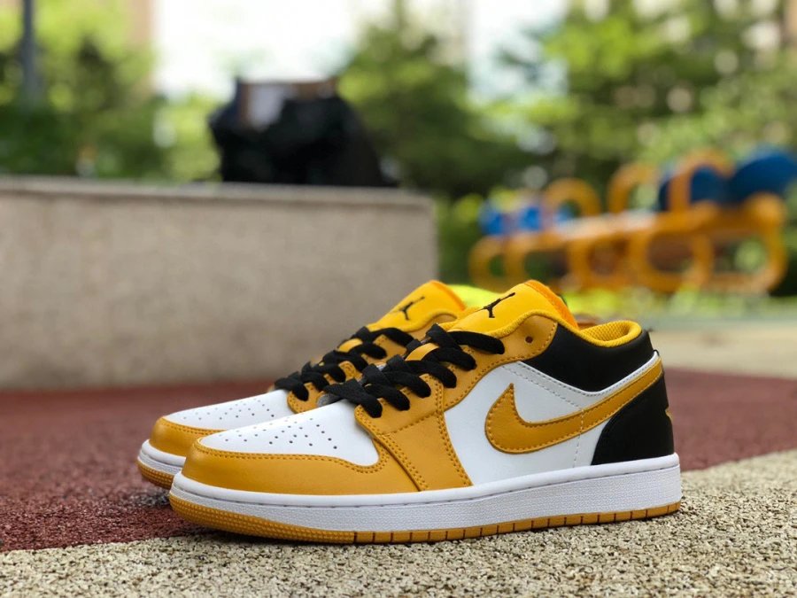 Jordan 1 Low