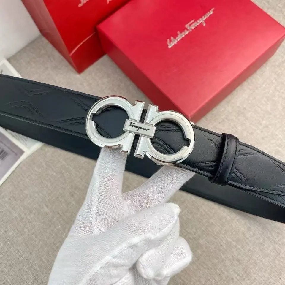  Louis Vuitton Gucci...Belt