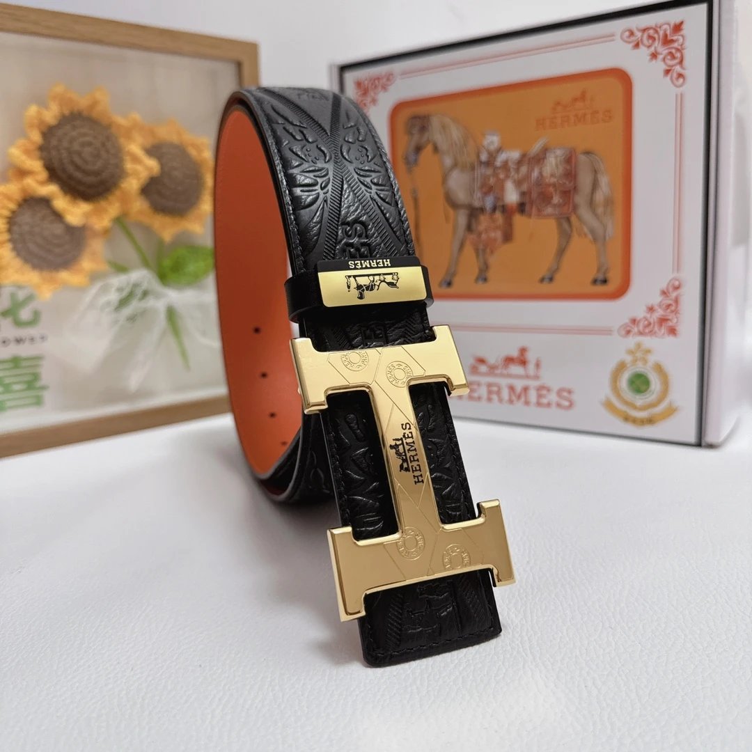 Louis Vuitton Gucci...Belt