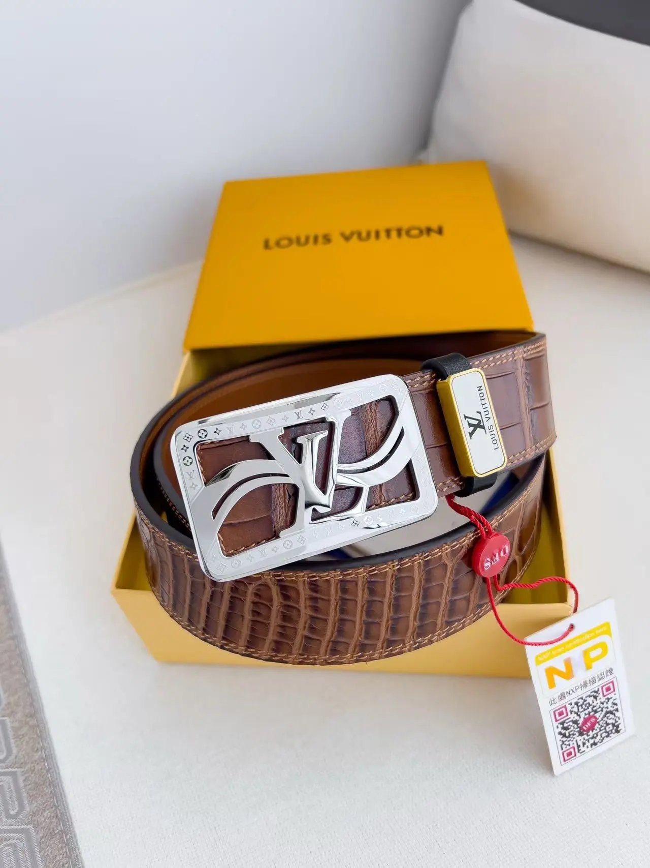  Louis Vuitton Gucci....Belt