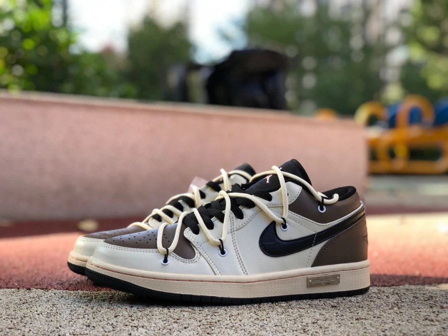 Jordan 1 Low