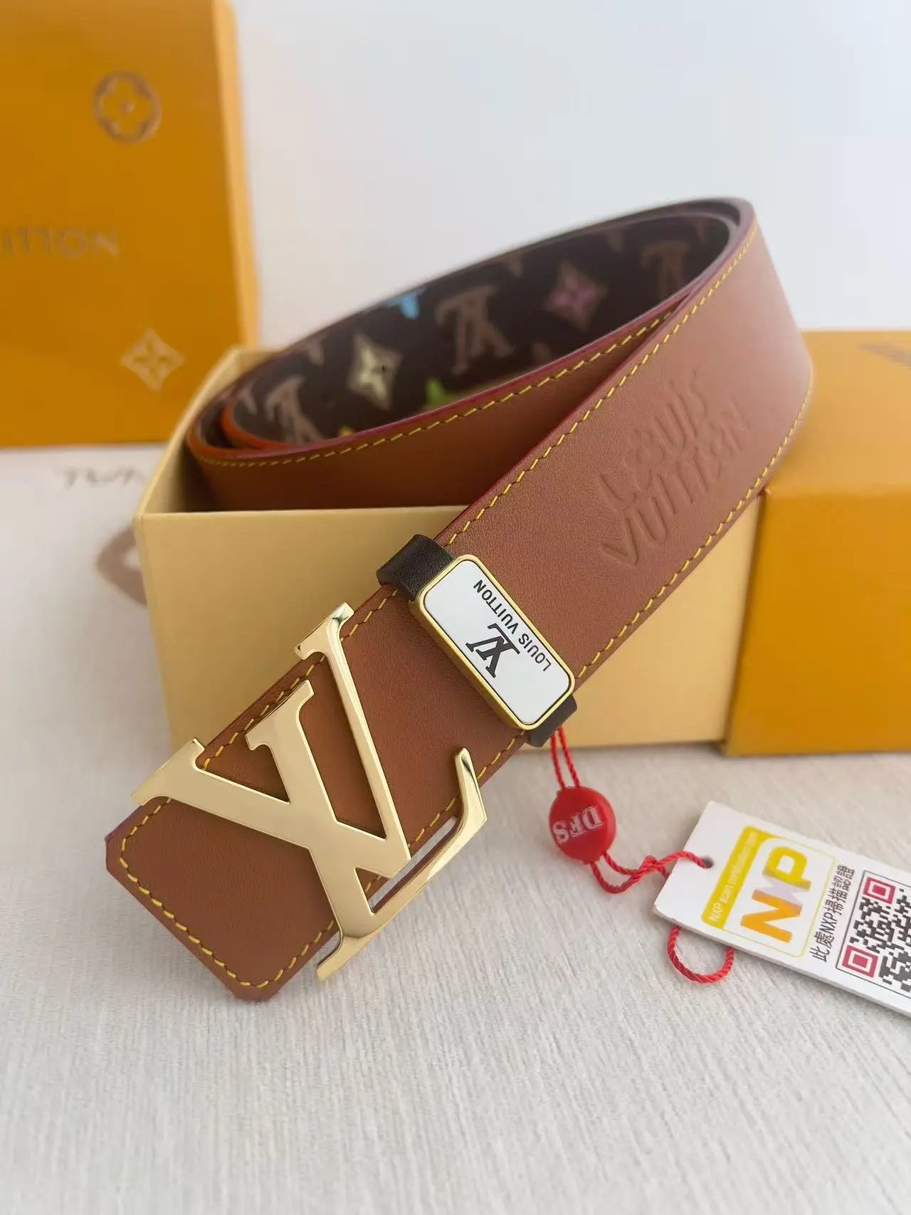  Louis Vuitton Gucci...Belt