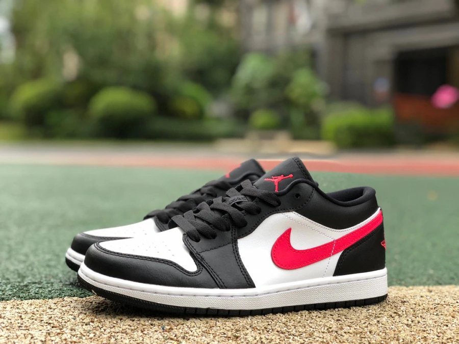 Jordan 1 Low