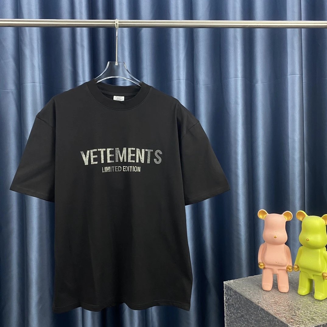 Vetements T-Shirts