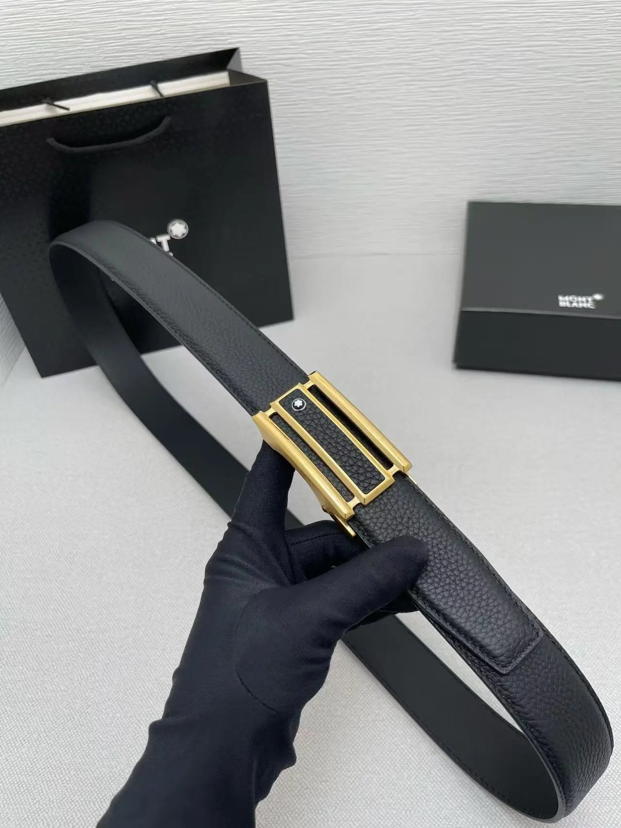  Louis Vuitton Gucci Belt