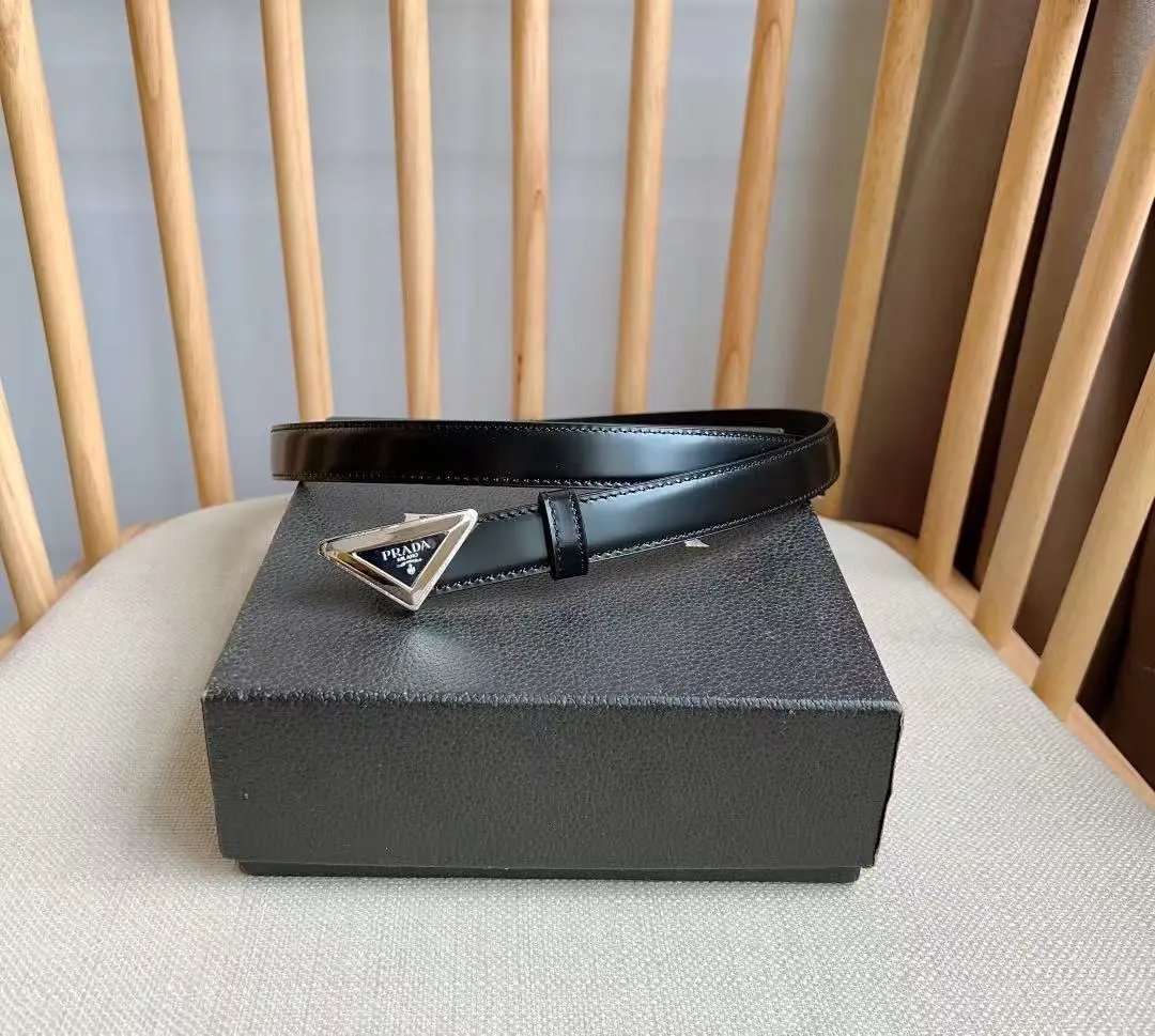  Louis Vuitton Gucci...Belt