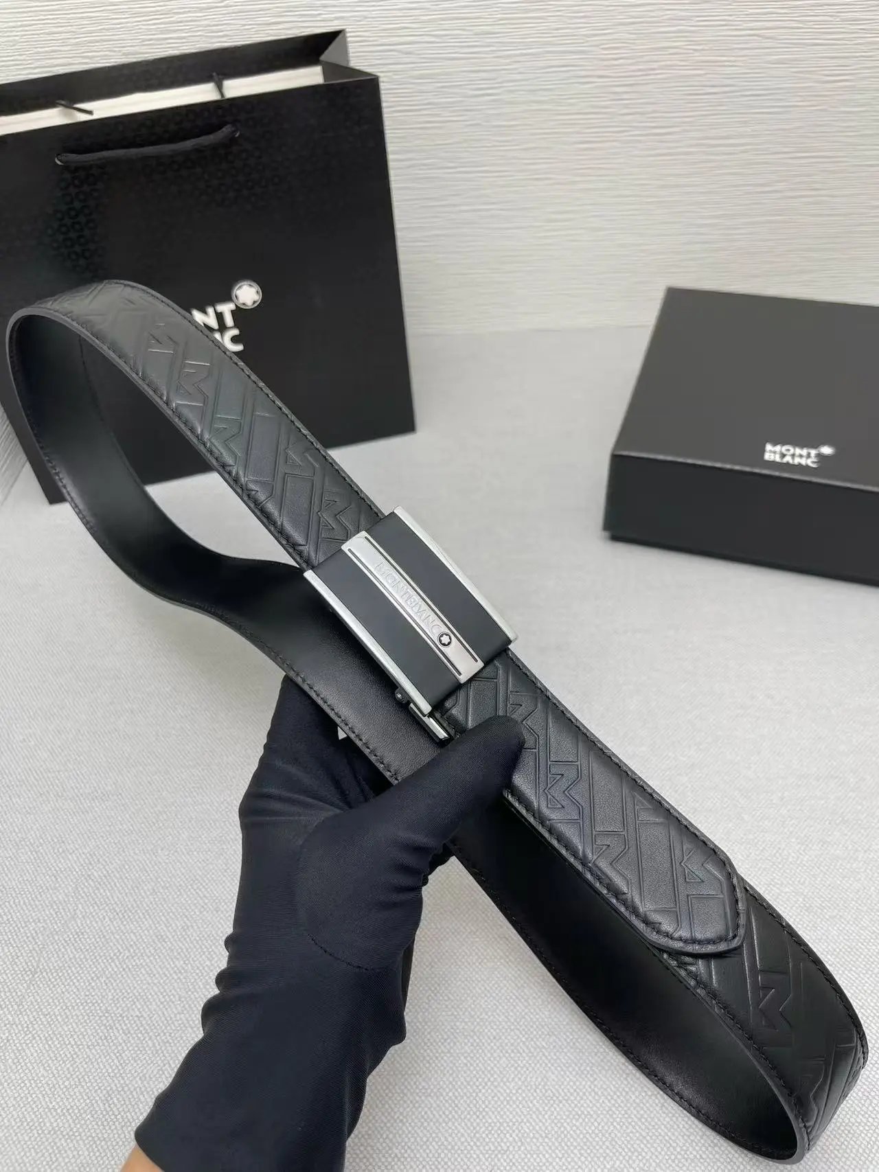  Louis Vuitton Gucci Belt