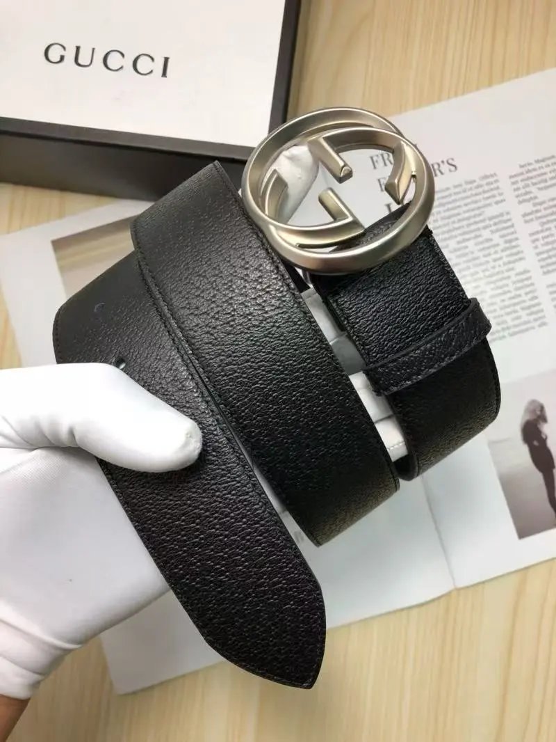  Louis Vuitton Gucci....Belt