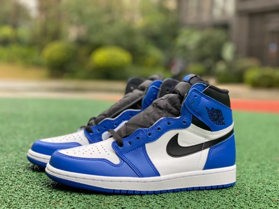 Jordan 1 Retro